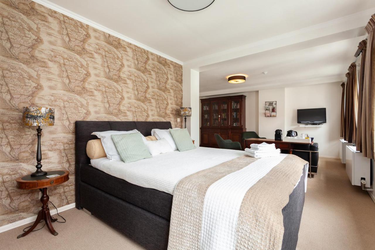 ברוז' Boutique B&B The Townhouse מראה חיצוני תמונה